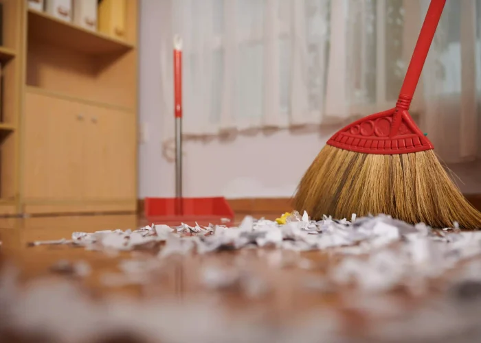 janitor-sweeping-floor-2026-01-08-00-09-15-utc