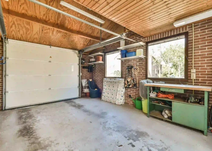 storage-room-in-the-modern-house-2026-01-07-23-01-47-utc